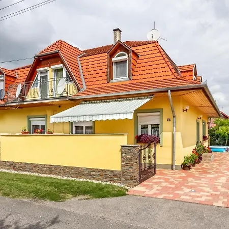 度假居 Colore By Interhome Balatonmáriafürdő